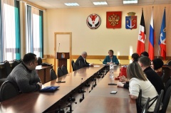 В Администрации города прошла встреча со студентами Воткинского филиала УдГУ